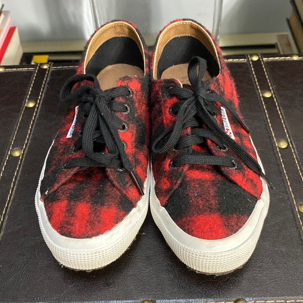 Superga sneakers Size 7 - Picture 2 of 2